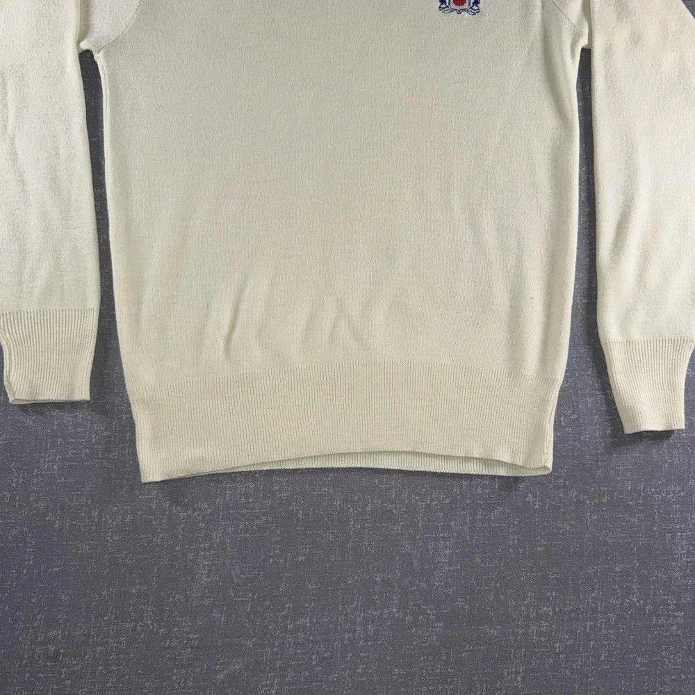 Vintage Logo 7 Sweater Mens Medium White V Neck Canadian Mist Logo Knit USA
